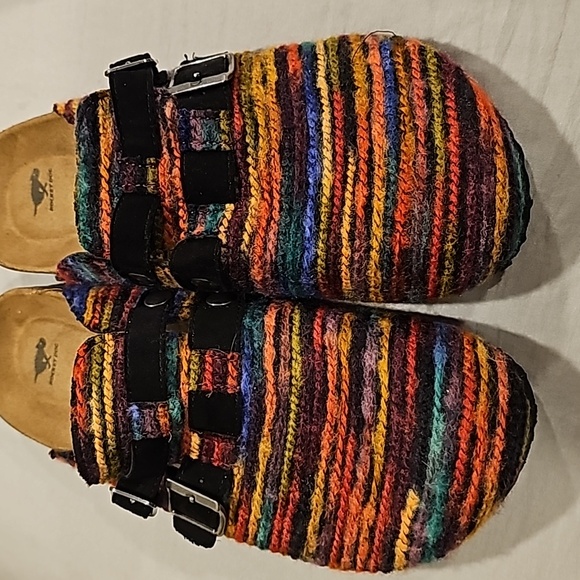 Rocket Dog clogs - Picture 2 of 4